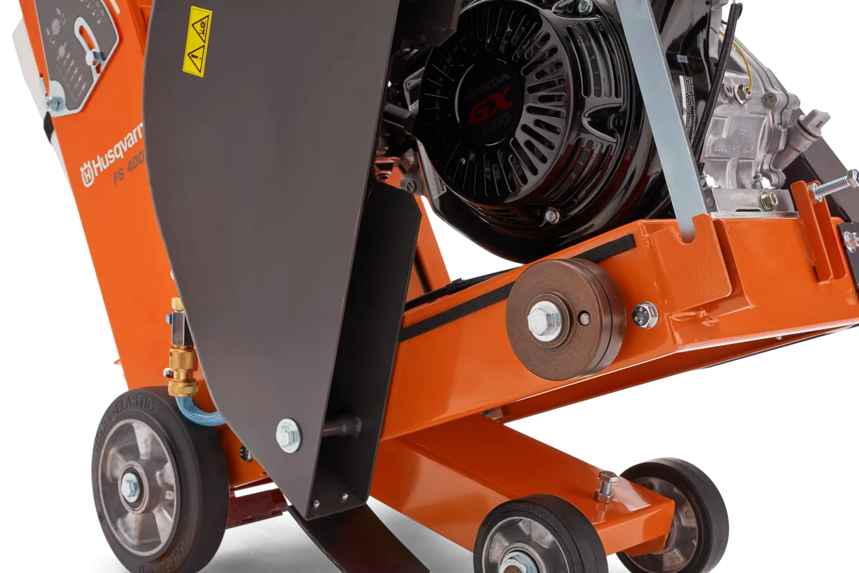 Honda Engine on roadsaw